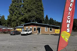 48207 Hwy 58, Oakridge, OR 97463 - Photo 1
