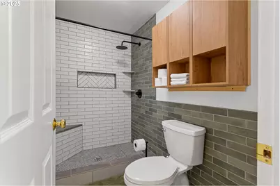 8405 SW Lori Way, Aloha, OR 97007 - Photo 28