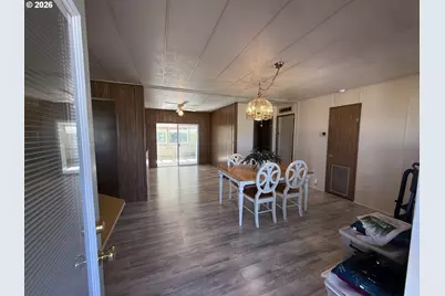 1709 NE 78th St, Vancouver, WA 98665 - Photo 8