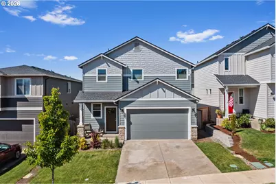 899 NE Trillium Dr, Estacada, OR 97023 - Photo 1