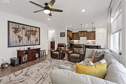 899 NE Trillium Dr, Estacada, OR 97023 - Photo 16