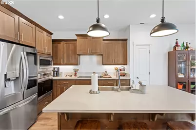 899 NE Trillium Dr, Estacada, OR 97023 - Photo 12