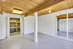 785 SW 84th Ave, Portland, OR 97225 - Photo 46