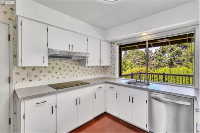 785 SW 84th Ave, Portland, OR 97225 - Photo 12