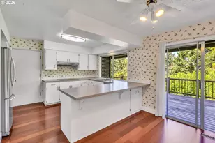 785 SW 84th Ave, Portland, OR 97225 - Photo 14