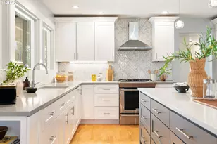 2370 SW Timberline Dr, Portland, OR 97225 - Photo 10