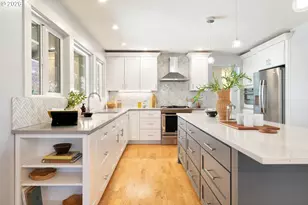 2370 SW Timberline Dr, Portland, OR 97225 - Photo 6