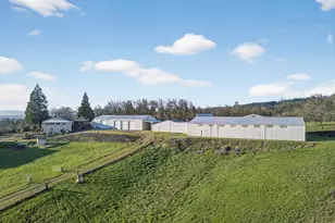 10685 Oak Dr SE, Salem, OR 97306 - Photo 4