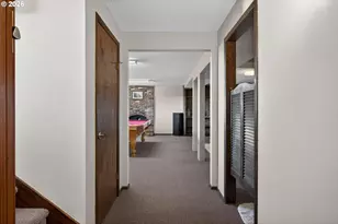 10685 Oak Dr SE, Salem, OR 97306 - Photo 22