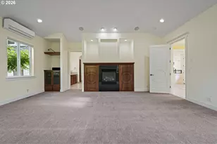 34394 Deerwood Dr, Eugene, OR 97405 - Photo 16