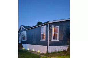 550 S State St, Sutherlin, OR 97479 - Photo 2
