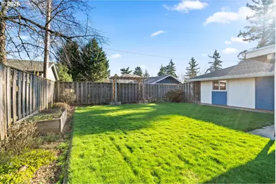 12653 NE Hassalo St, Portland, OR 97230 - Photo 28