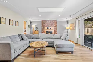 12653 NE Hassalo St, Portland, OR 97230 - Photo 12