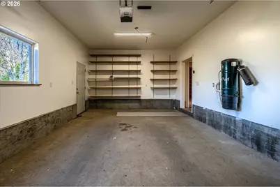 322 5th Ave, Coos Bay, OR 97420 - Photo 36