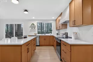 18550 Timbergrove Ct, Lake Oswego, OR 97035 - Photo 8