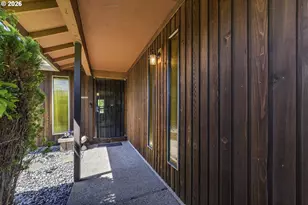 3101 SE 2nd St, Gresham, OR 97080 - Photo 2