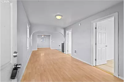 2820 19th Ave, Forest Grove, OR 97116 - Photo 4