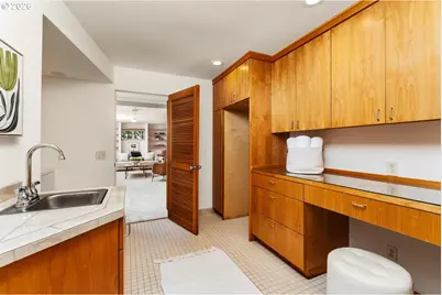 3475 SW Ridgewood Ave, Portland, OR 97225 - Photo 18