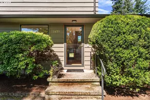 3475 SW Ridgewood Ave, Portland, OR 97225 - Photo 6