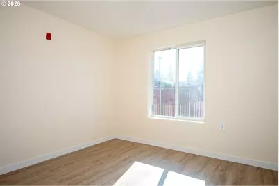 665 SE 197th Ave, Portland, OR 97233 - Photo 16