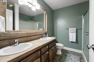 1373 Creswood Dr, Creswell, OR 97426 - Photo 32
