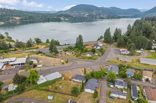 39094 Dexter Rd, Dexter, OR 97431 - Photo 2