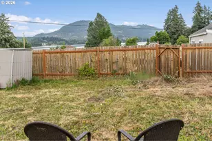 39094 Dexter Rd, Dexter, OR 97431 - Photo 10