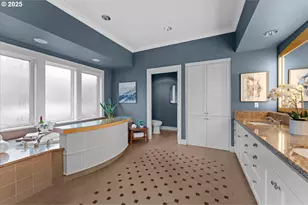 3252 S Mount Kuebler Dr, Salem, OR 97302 - Photo 20