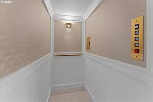 3252 S Mount Kuebler Dr, Salem, OR 97302 - Photo 6