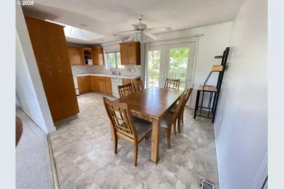 1860 SW 193rd Ct, Beaverton, OR 97003 - Photo 6