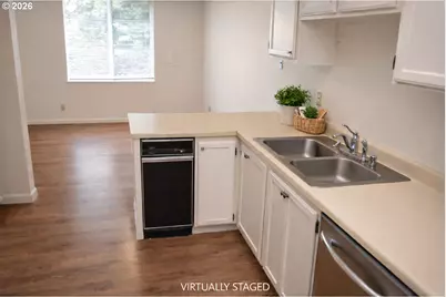 1601 NE 113th St #313, Vancouver, WA 98686 - Photo 8