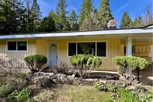 55433 McKenzie Hwy, Blue River, OR 97413 - Photo 2