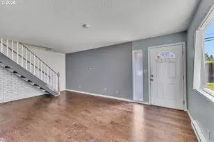 1537 NE Kane Dr, Gresham, OR 97030 - Photo 8