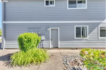 1537 NE Kane Dr, Gresham, OR 97030 - Photo 6