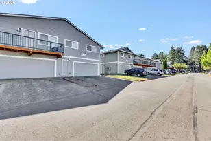 1537 NE Kane Dr, Gresham, OR 97030 - Photo 2