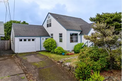 130 N Coral St, Rockaway Beach, OR 97136 - Photo 2