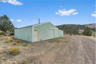 19369 E Highway 26, Mitchell, OR 97750 - Photo 30