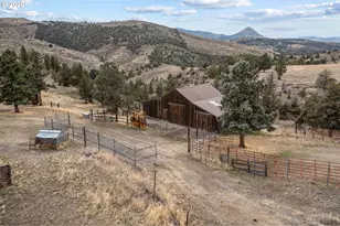 19369 E Hwy 26, Mitchell, OR 97750 - Photo 28