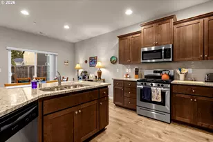 7309 N 93rd Ave, Camas, WA 98607 - Photo 14