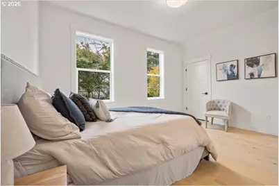 4234 SE Yamhill St, Portland, OR 97215 - Photo 14