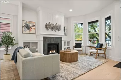 4234 SE Yamhill St, Portland, OR 97215 - Photo 6