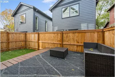 4234 SE Yamhill St, Portland, OR 97215 - Photo 20
