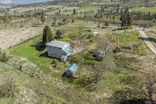 1805 Carroll Rd, Mosier, OR 97040 - Photo 36