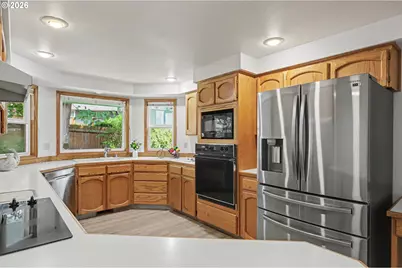 8917 NE 28th Ave, Vancouver, WA 98665 - Photo 16