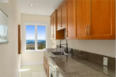 11295 SE Lenore St, Happy Valley, OR 97086 - Photo 34