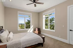 11295 SE Lenore St, Happy Valley, OR 97086 - Photo 22