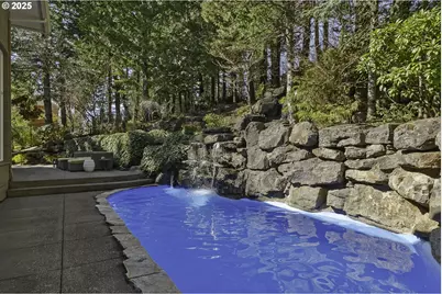 11295 SE Lenore St, Happy Valley, OR 97086 - Photo 38