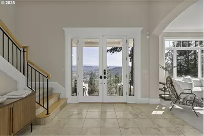 11295 SE Lenore St, Happy Valley, OR 97086 - Photo 4