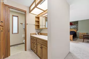460 Timothy St, Junction City, OR 97448 - Photo 32