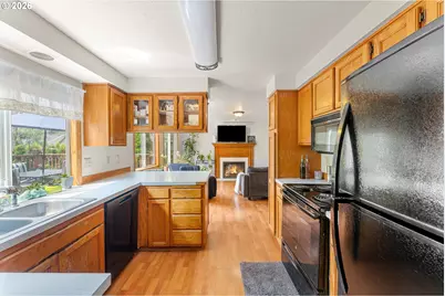 14718 SE 131st Dr, Clackamas, OR 97015 - Photo 16